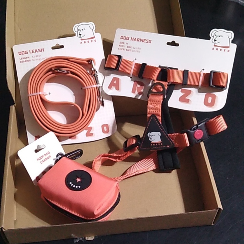 Dog Leash and Harness Kit NWT